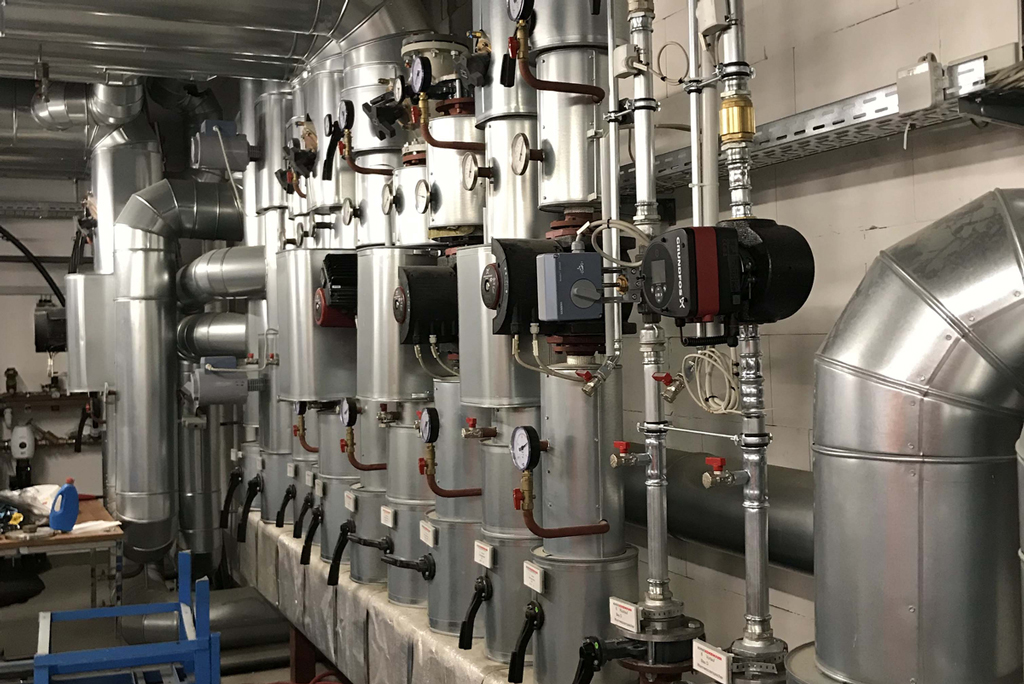 Moderne Heiz- und Kältetechnik für die VEGA Gries­haber KG Schiltach